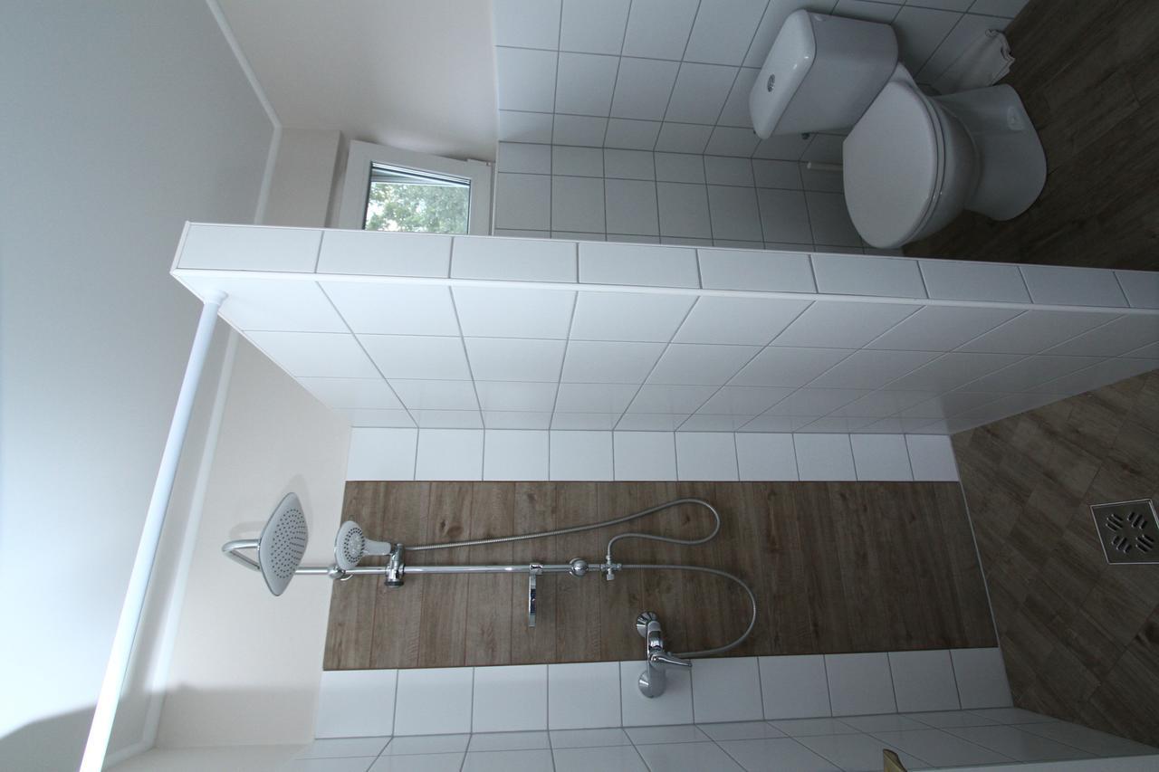 Ilona Apartmanhaz Komárom Zewnętrze zdjęcie